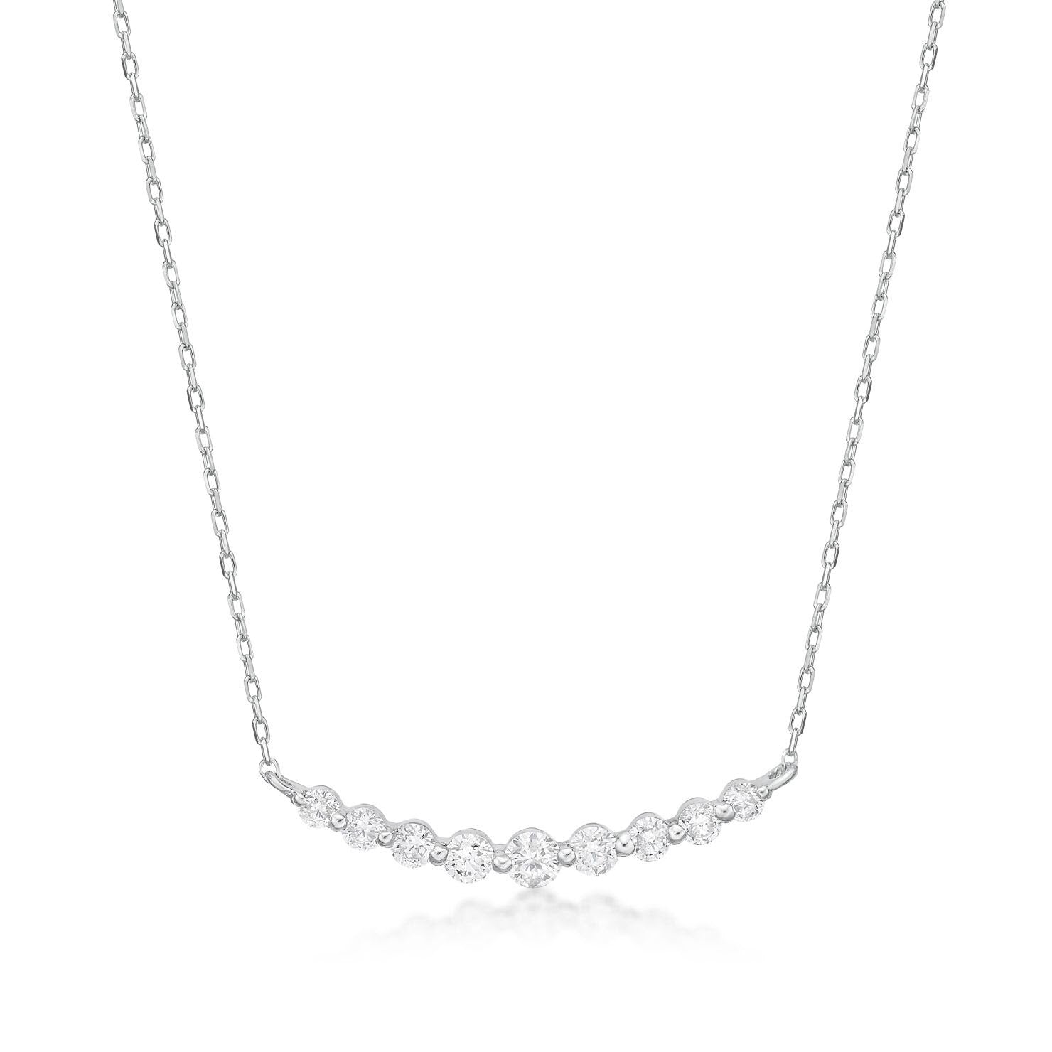 Japan made K18 gold pendant Necklace with natural diamonds