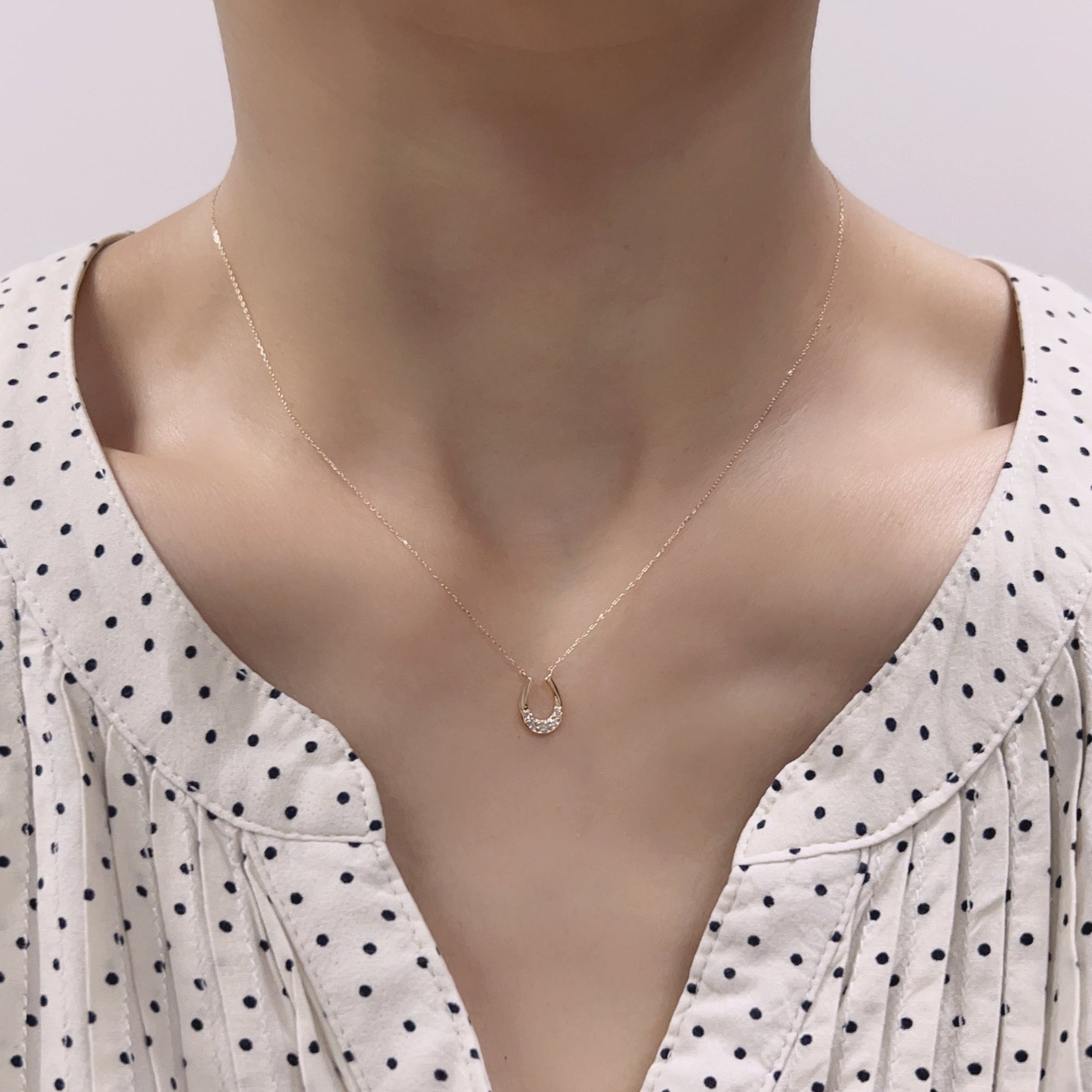 5 Dia Horseshoe Necklace 0.06ct - JMW Jewelry Wholesale