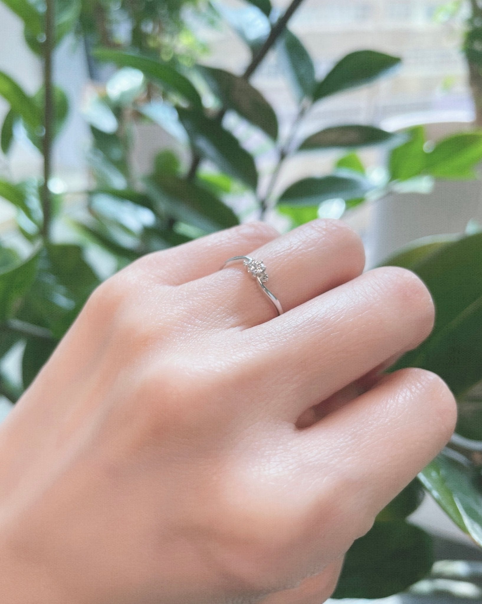 6 Claw Diamond with 2 Diamond Ring 0.1ct - JMW Jewelry Wholesale