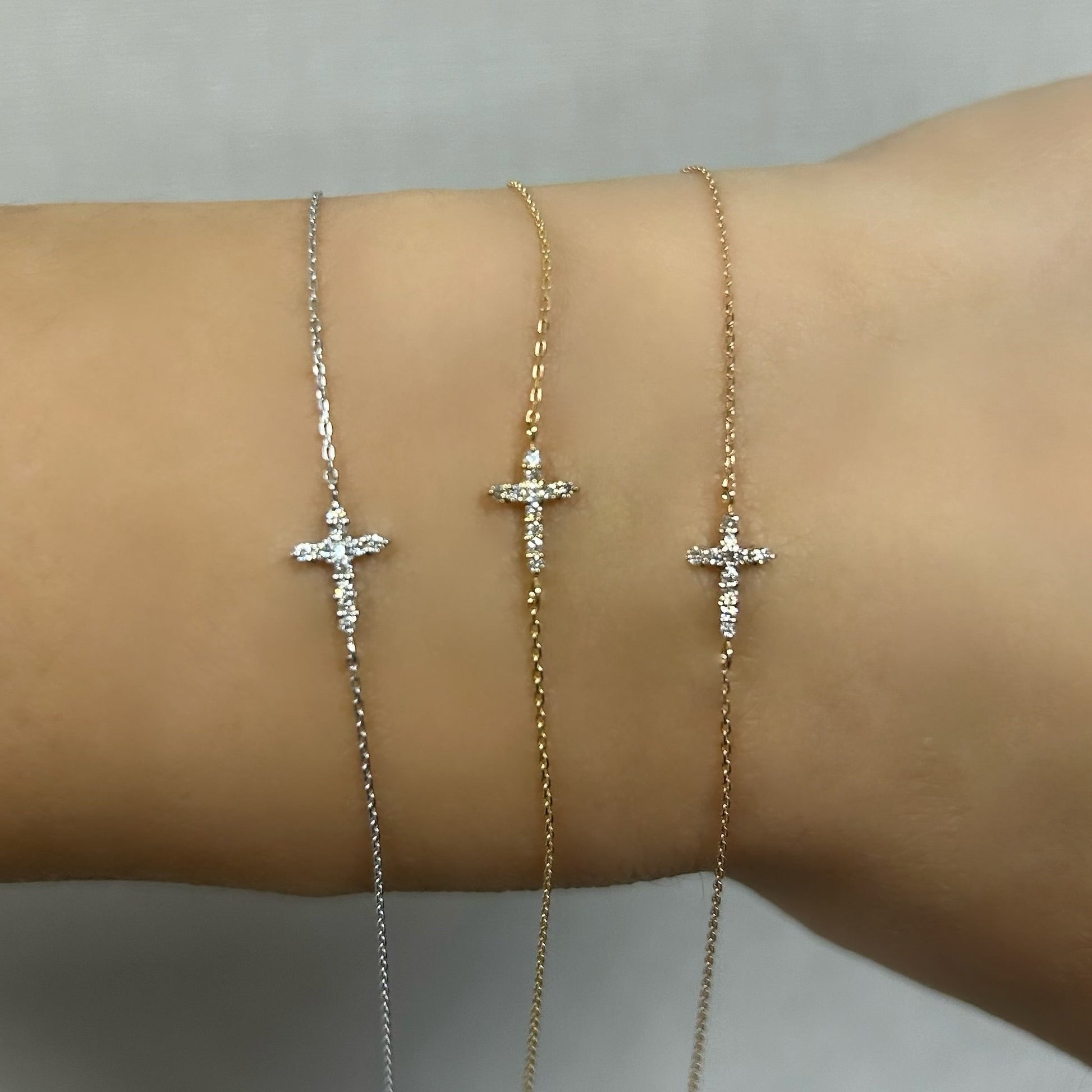 9 Dia Cross Bracelet 0.05ct - JMW Jewelry Wholesale