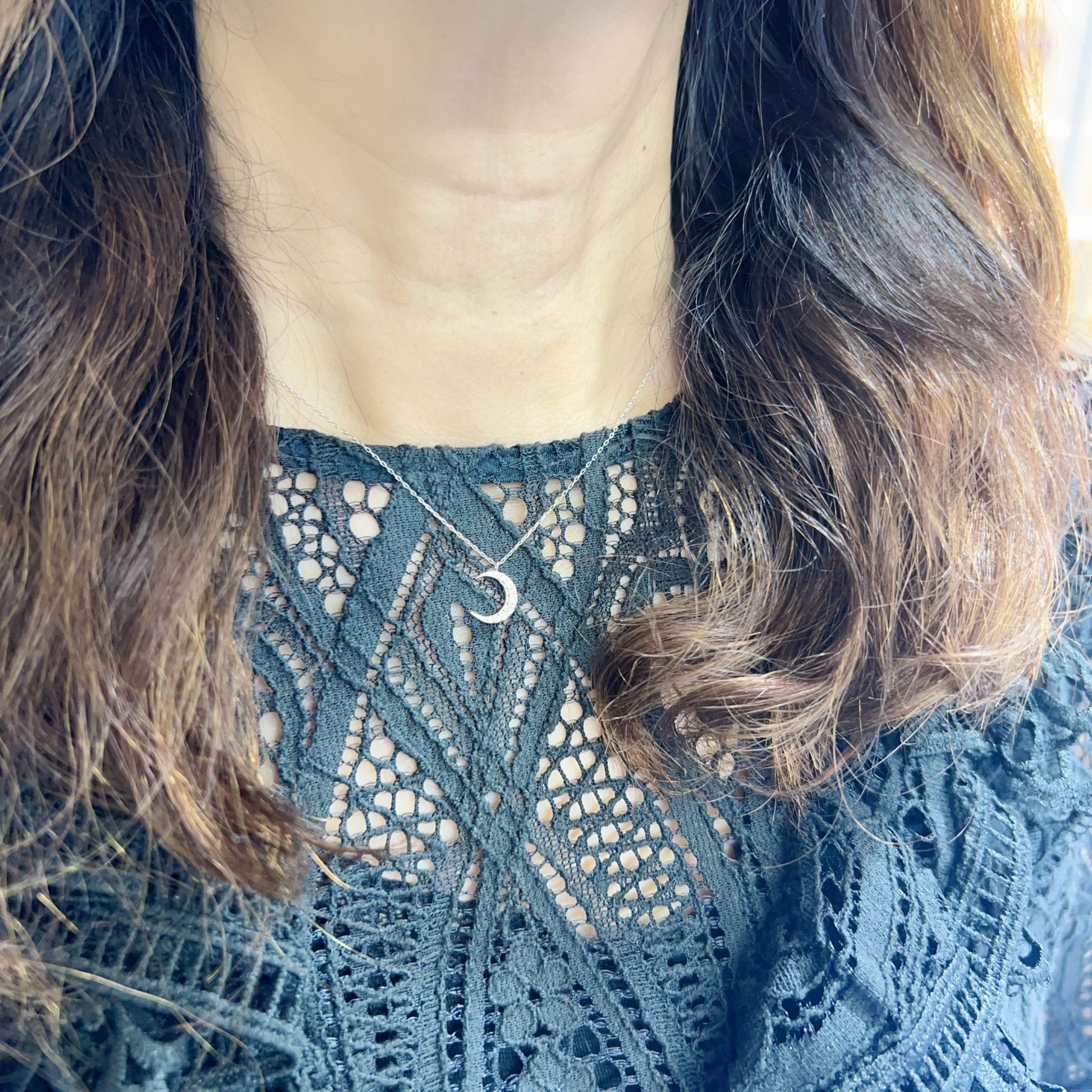 9 Dia Moon Necklace 0.1ct - JMW Jewelry Wholesale