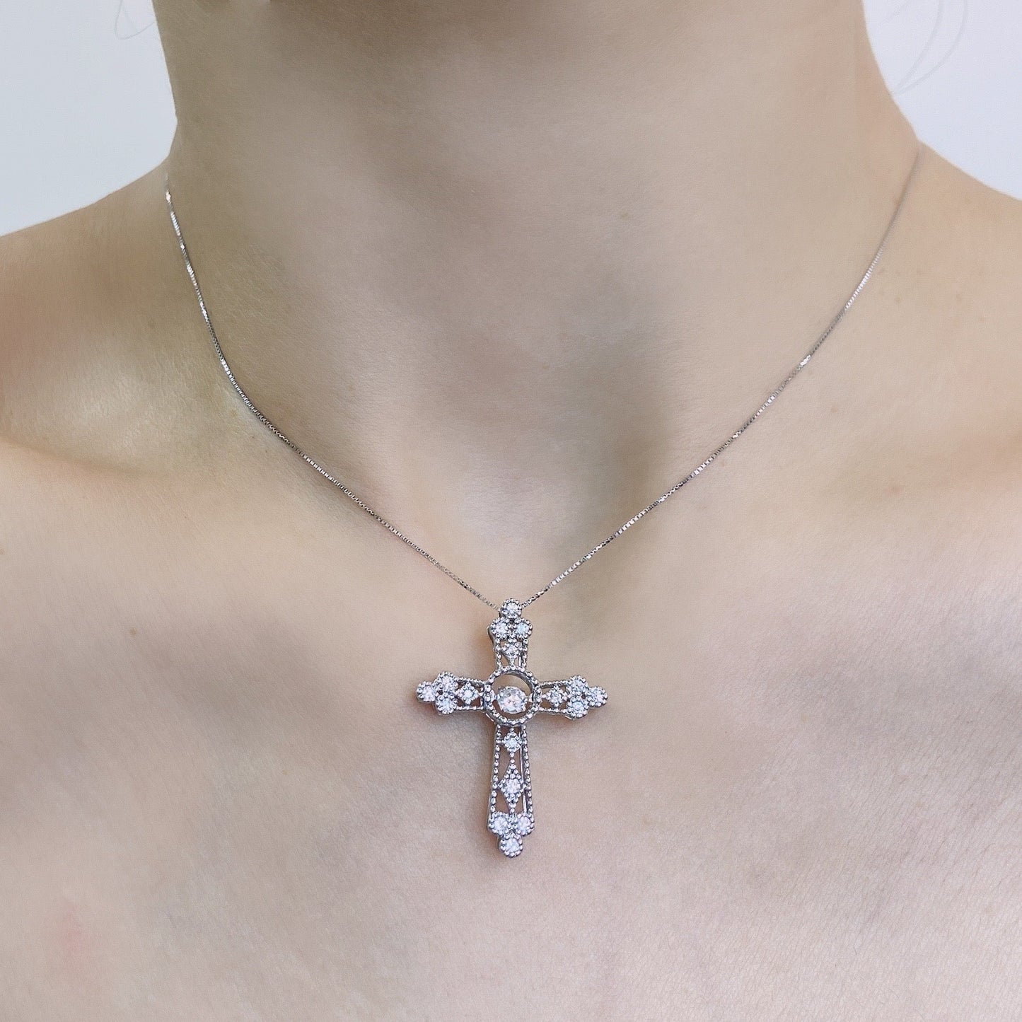 DS Big Cross Necklace 0.2/0.22ct - JMW Jewelry Wholesale