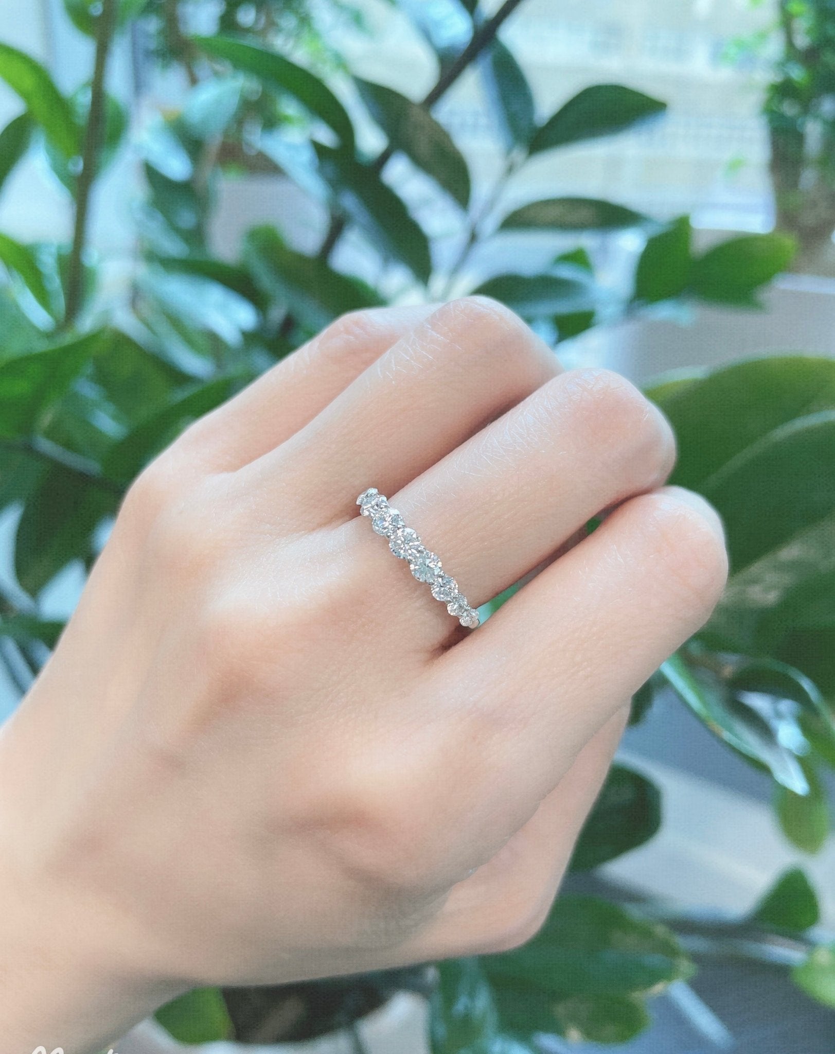 HC Side Heart Gradual Dia Ring 1ct - JMW Jewelry Wholesale