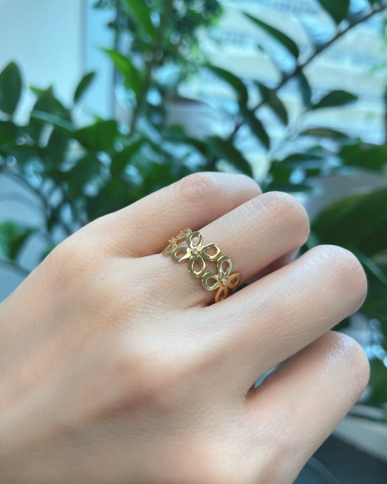 Hollow Flower ring 0.03ct - JMW Jewelry Wholesale