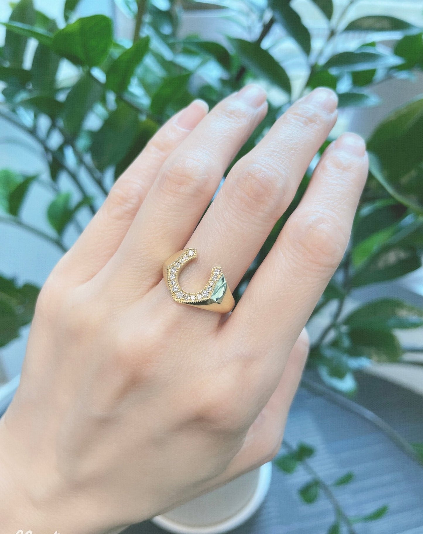 Horseshoe Ring 0.22ct - JMW Jewelry Wholesale