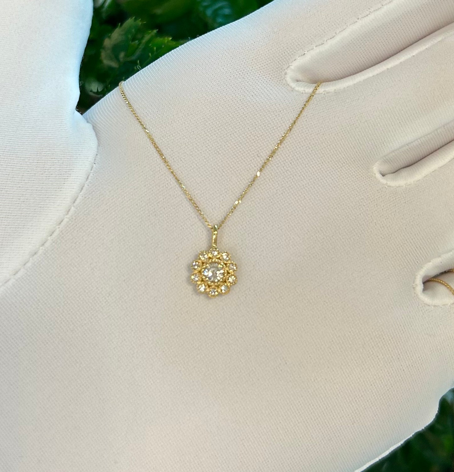 Sunflower Necklace 0.21ct