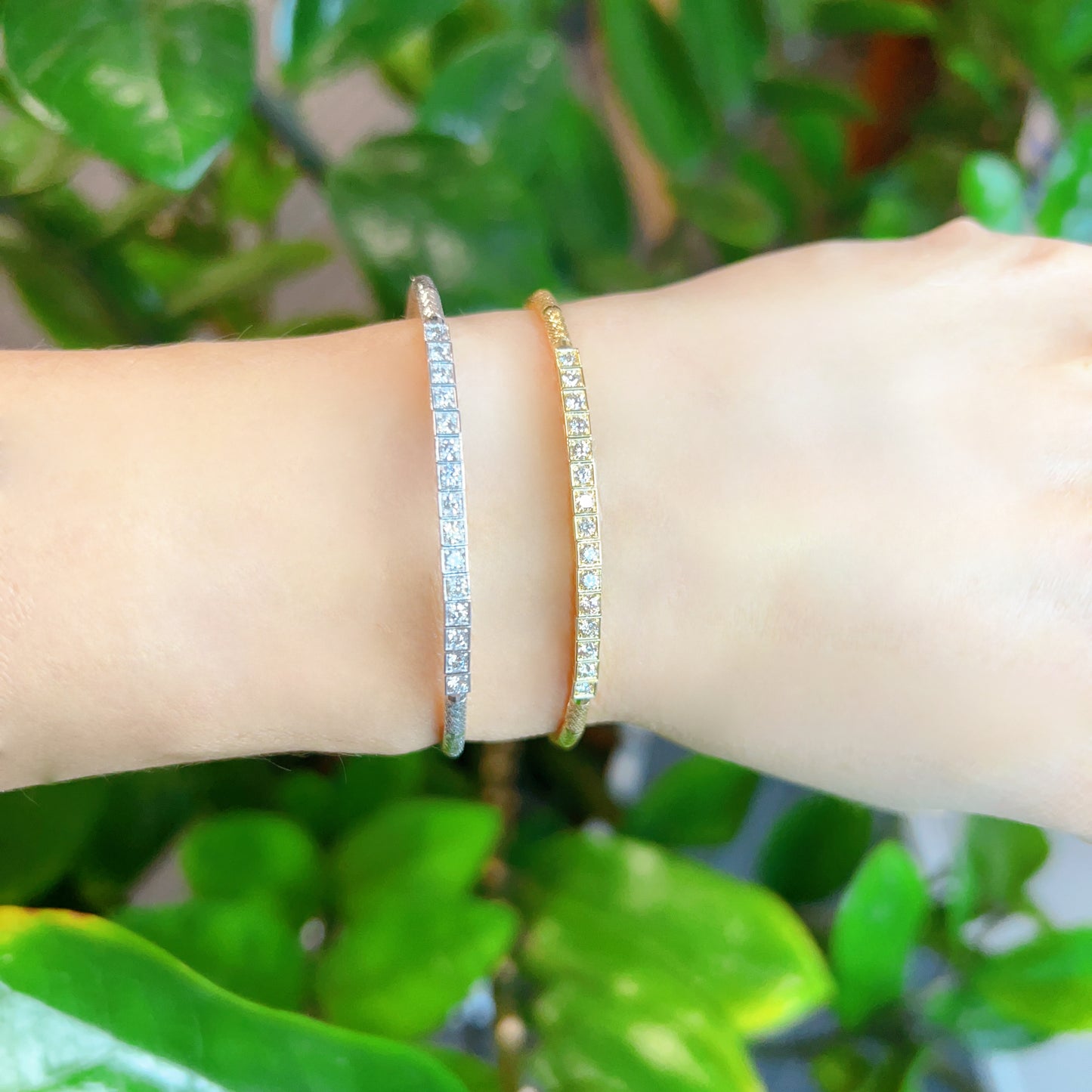 Long Dia Flexi Bangle 0.5ct