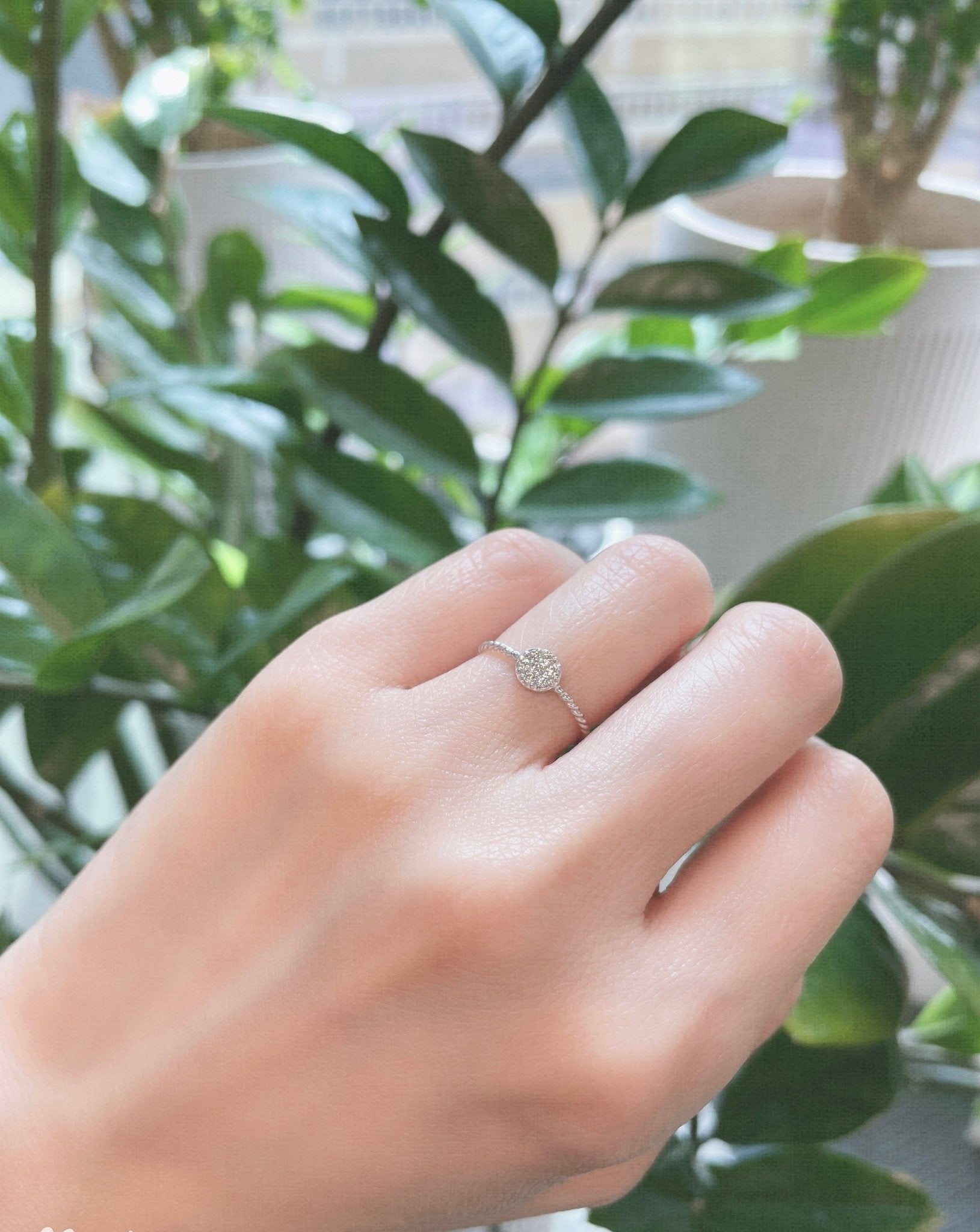 Round Flower Ripple Ring 0.1ct - JMW Jewelry Wholesale