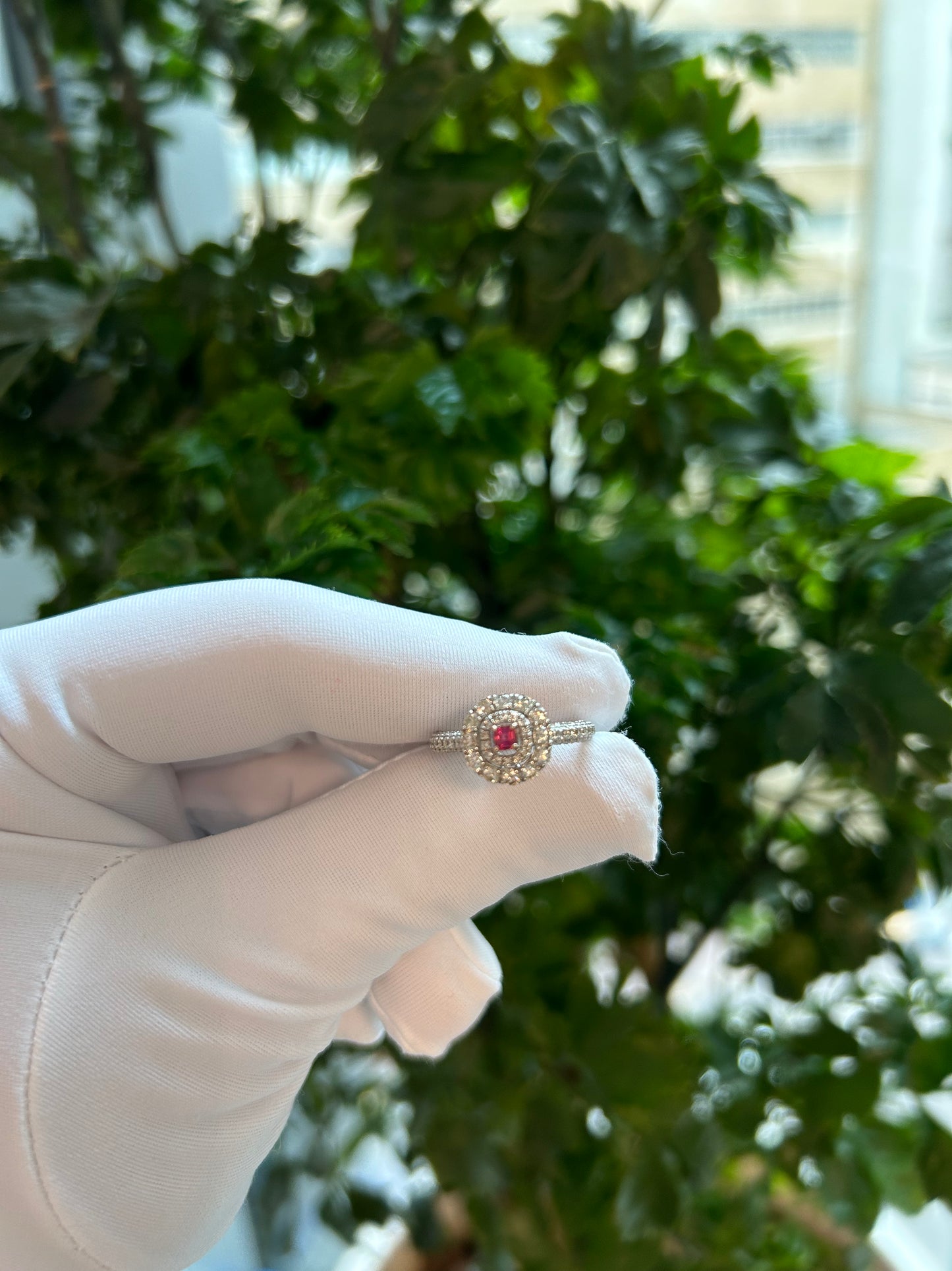 Flower Shape Pink Sapphire Pave ring 0.06/1ct