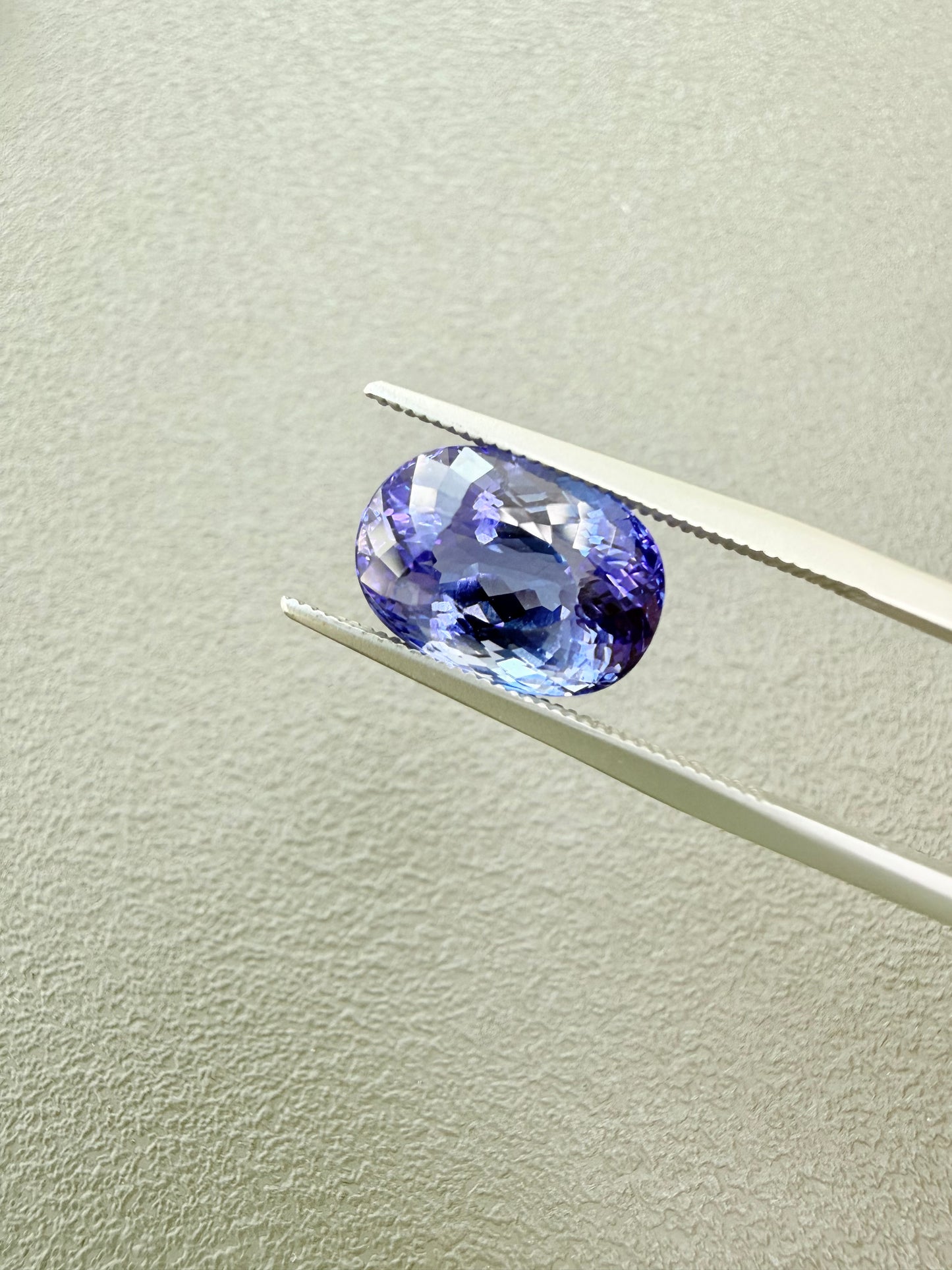 Royal Purple Tanzanite 6.15ct