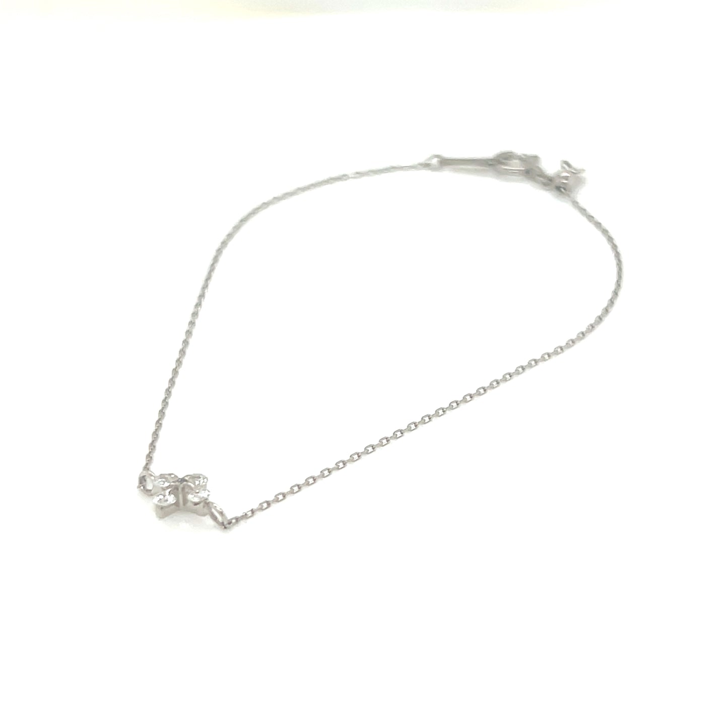 Cross Flower Bracelet 0.12ct