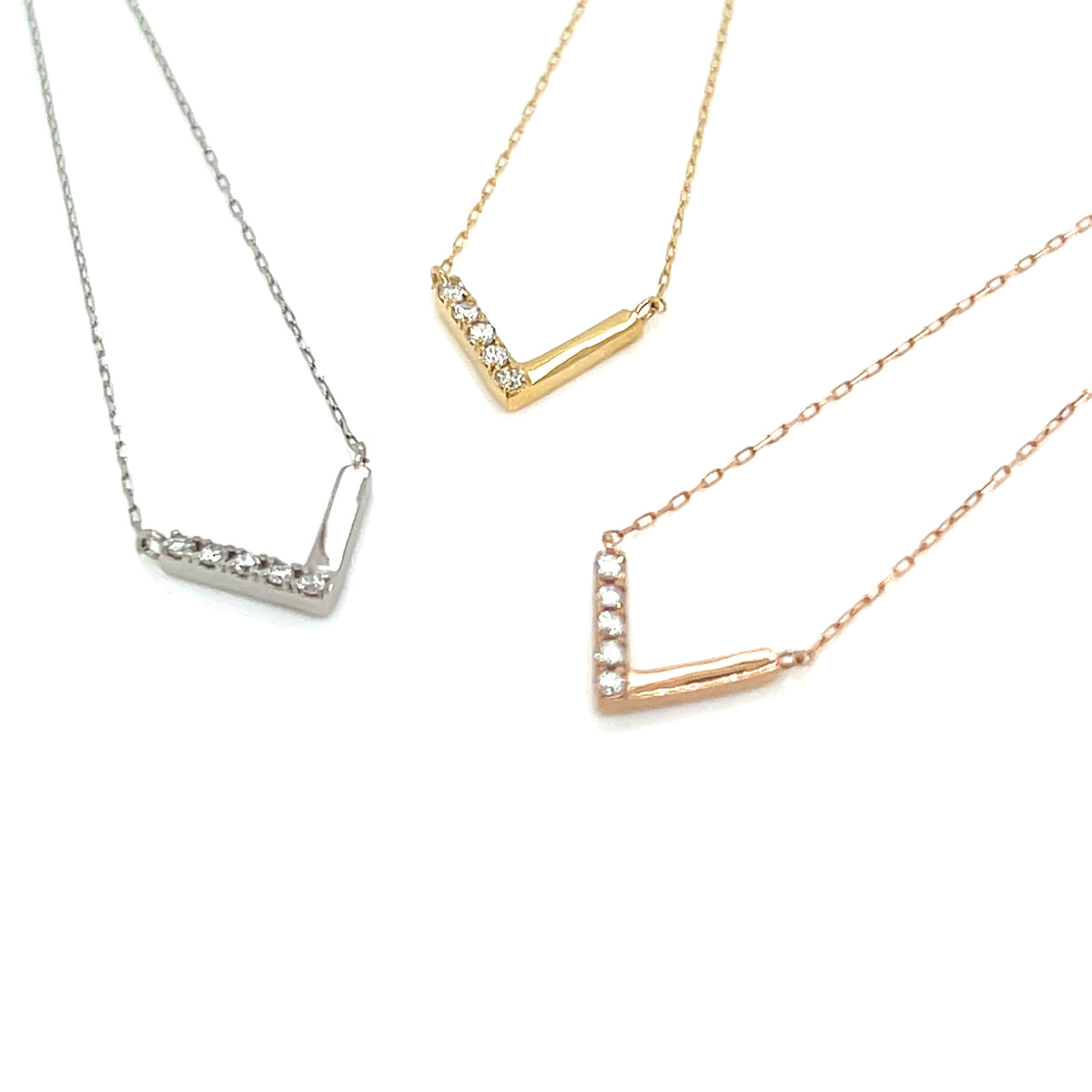 V shape Necklace 0.05ct