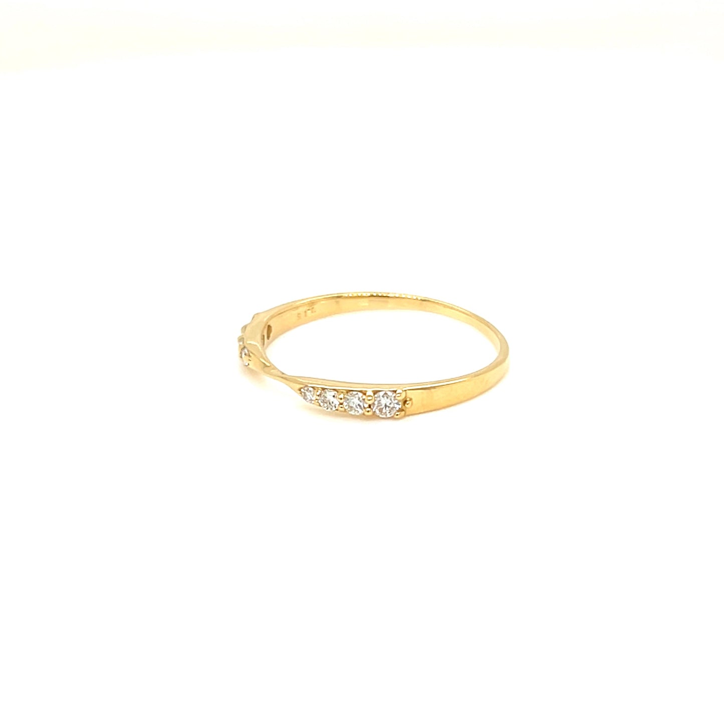 8 Dia Wave Ring 0.15ct