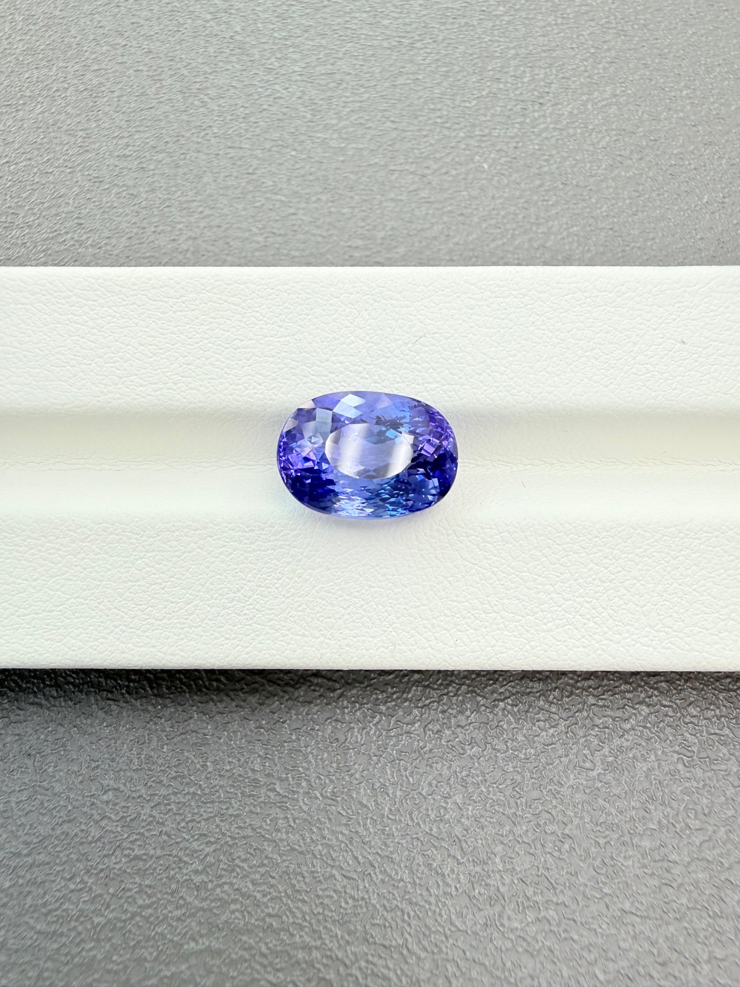 Royal Purple Tanzanite 6.15ct
