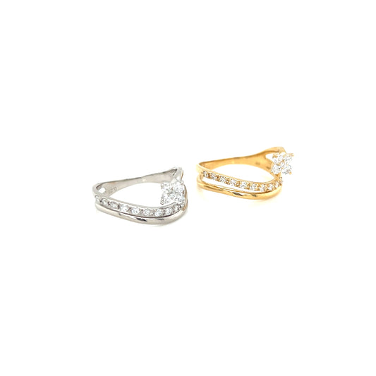 Wavy Clover Ring 0.25ct