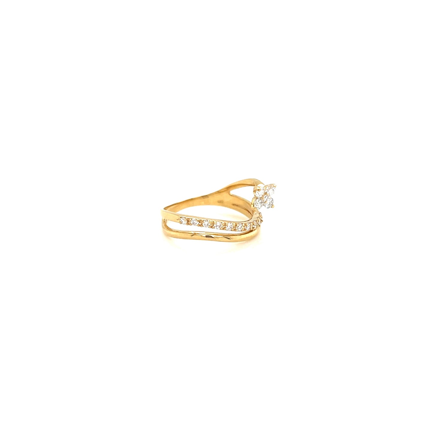 Wavy Clover Ring 0.25ct
