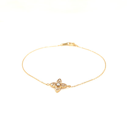 Four Tip Flower Bracelet 0.15ct