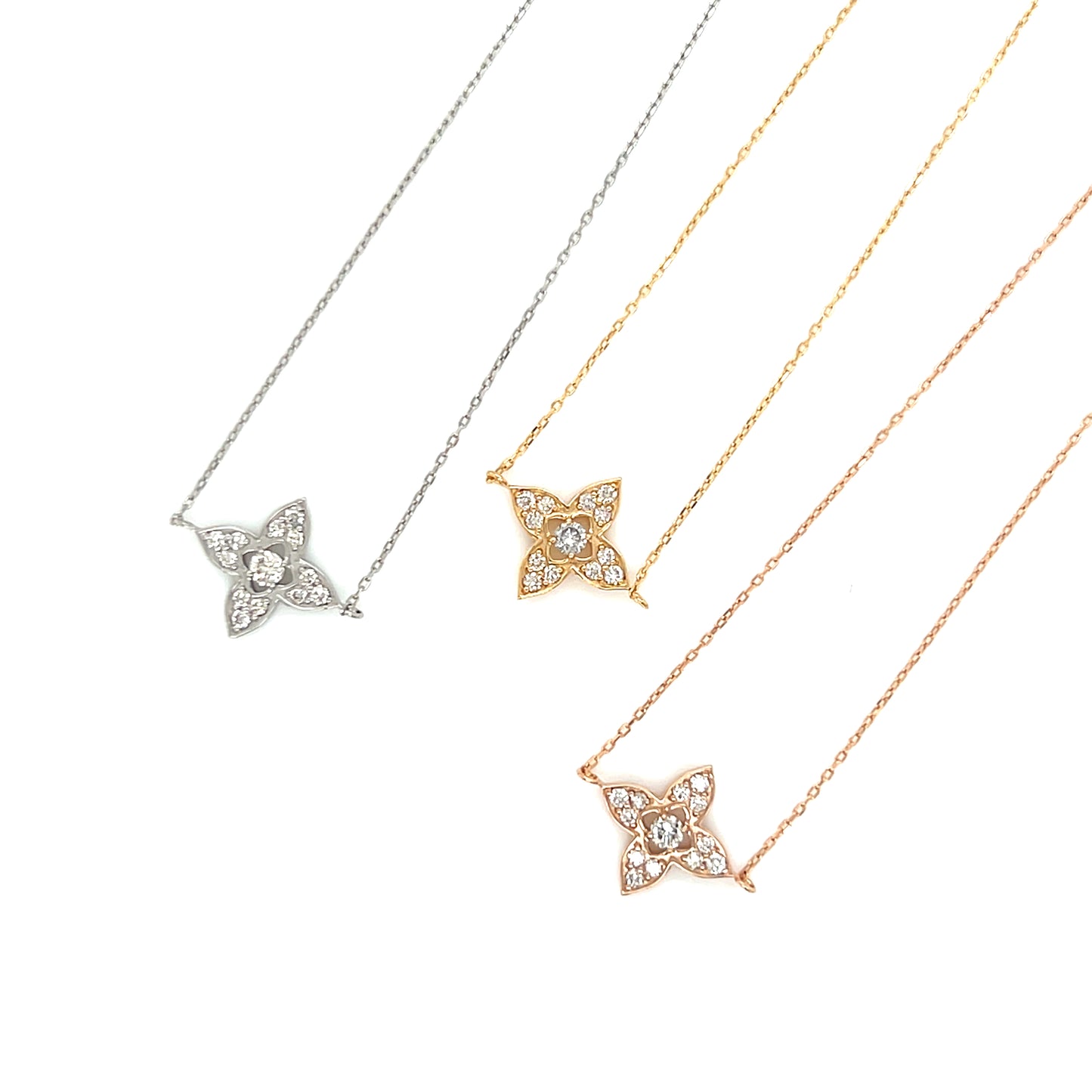 Four Tip Flower Bracelet 0.15ct