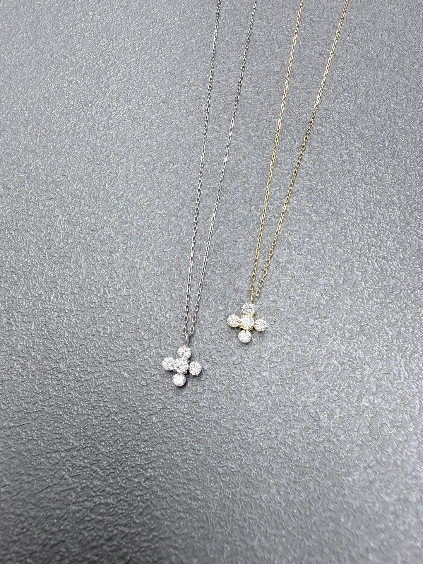 Cross Flower Necklace 0.2ct