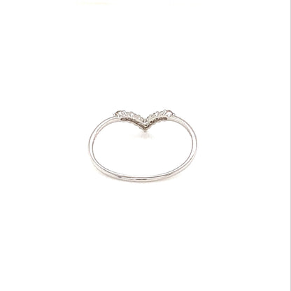 Pinky V Shape Streamline Ring 0.1ct