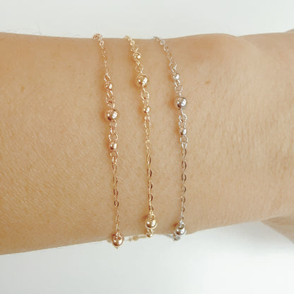 Gold Gradual Ball Bracelet