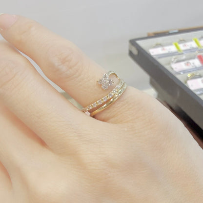 Wavy Clover Ring 0.25ct