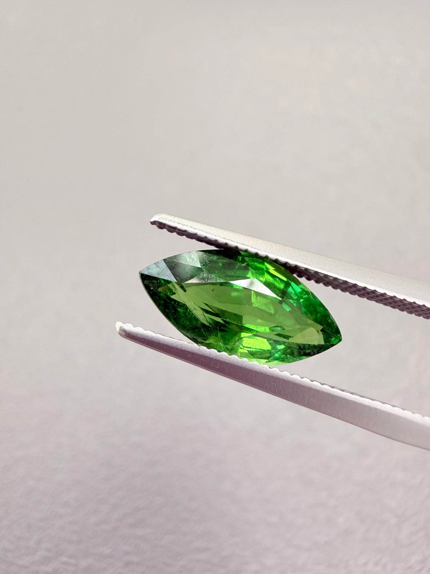 Vivid Green Tsavorite 2.38ct Marquise cut