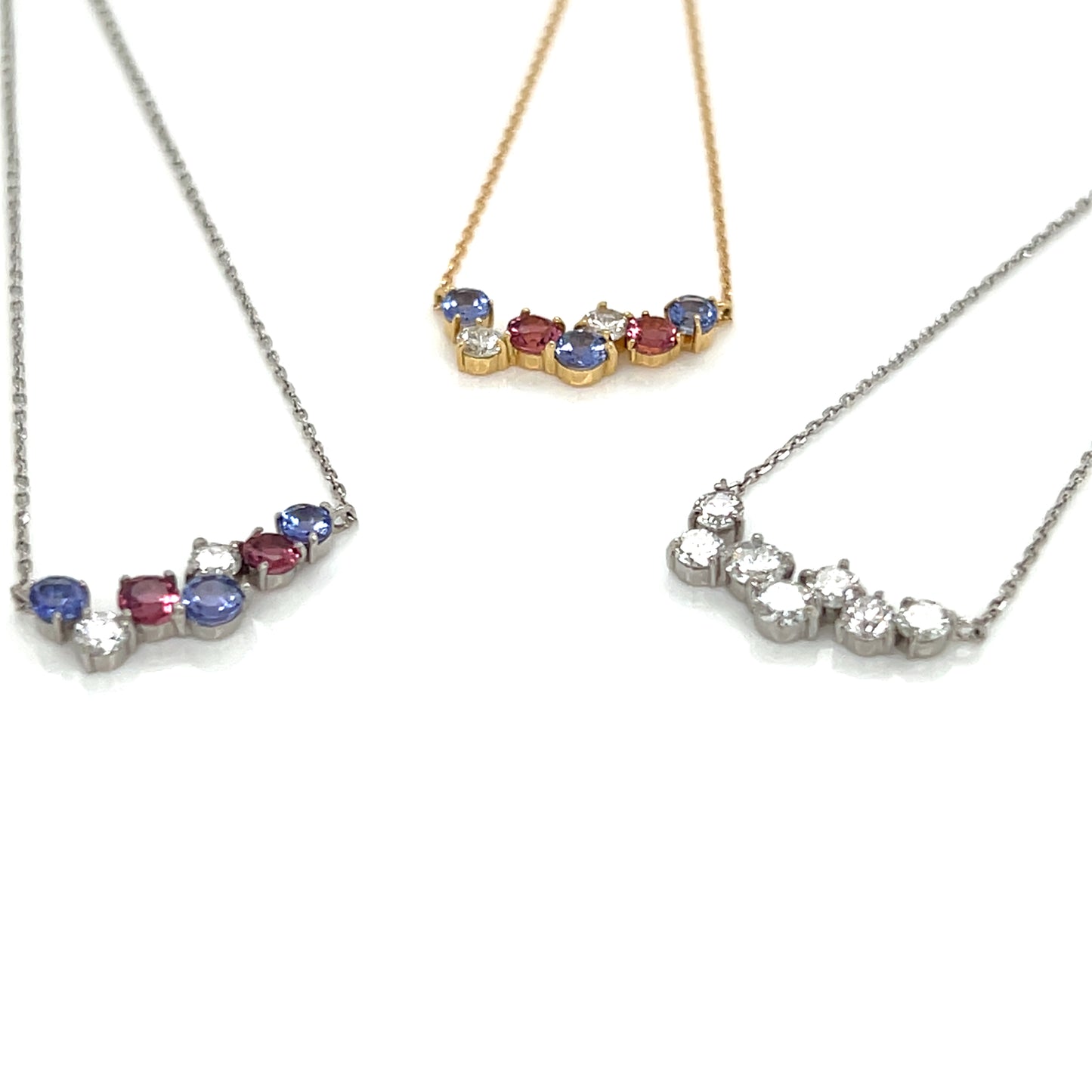 Dreamy Wavy Smile Necklace 0.14ct
Tanzanite/Pink Tourmaline: 0.3ct
