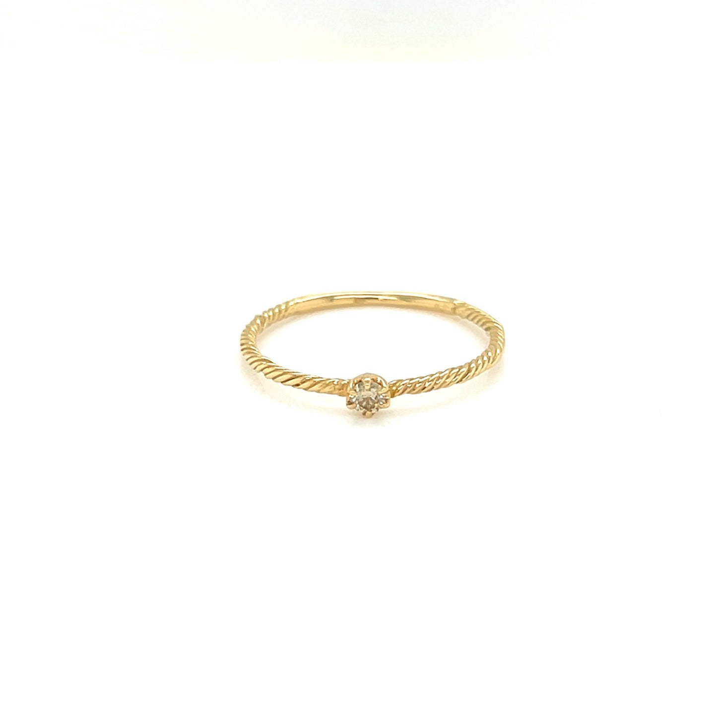 6 Claw Twist Ring 0.06ct