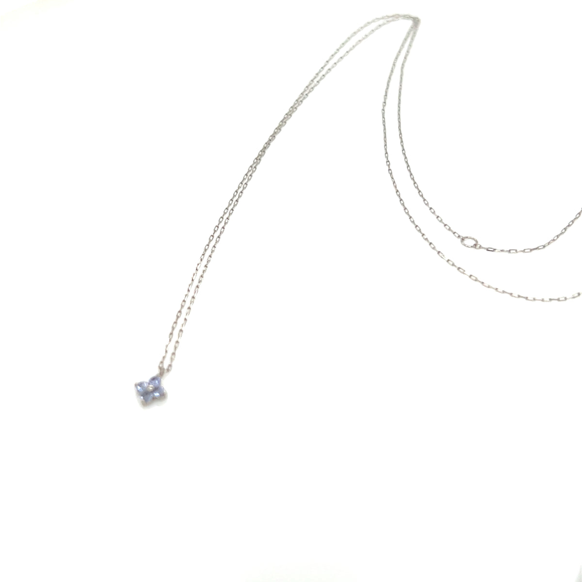 Tanzanite Clover Necklace