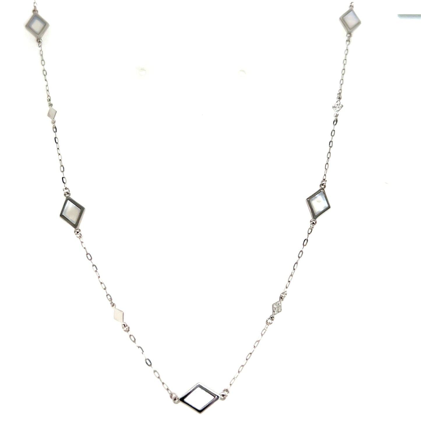 Rhombus Station Necklace - Mother of Pearl
