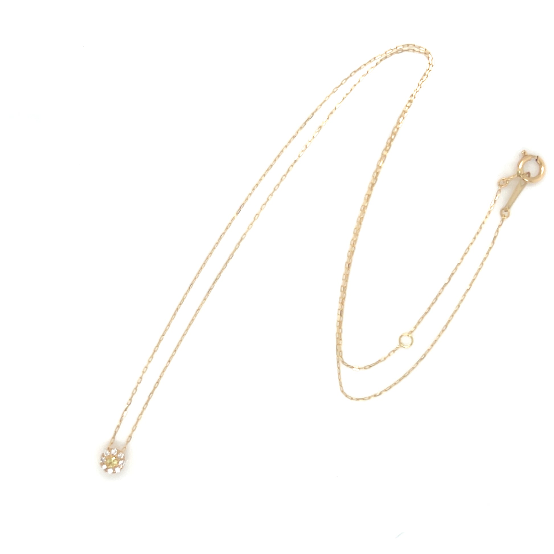 Yellow Sapphire Gold necklace with a clasp on a white background