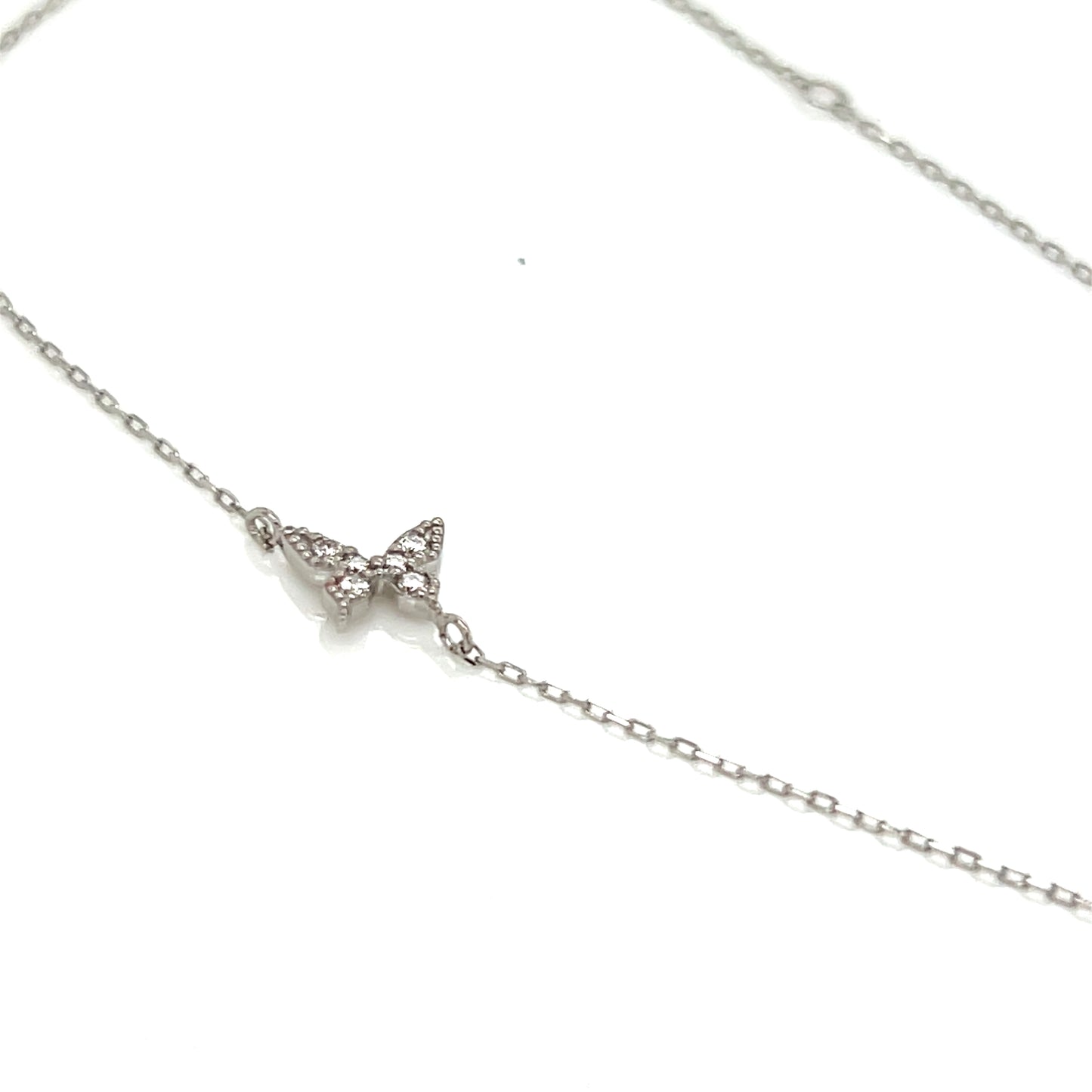 Dual Pointed Butterfly Necklace 0.15/0.05ct