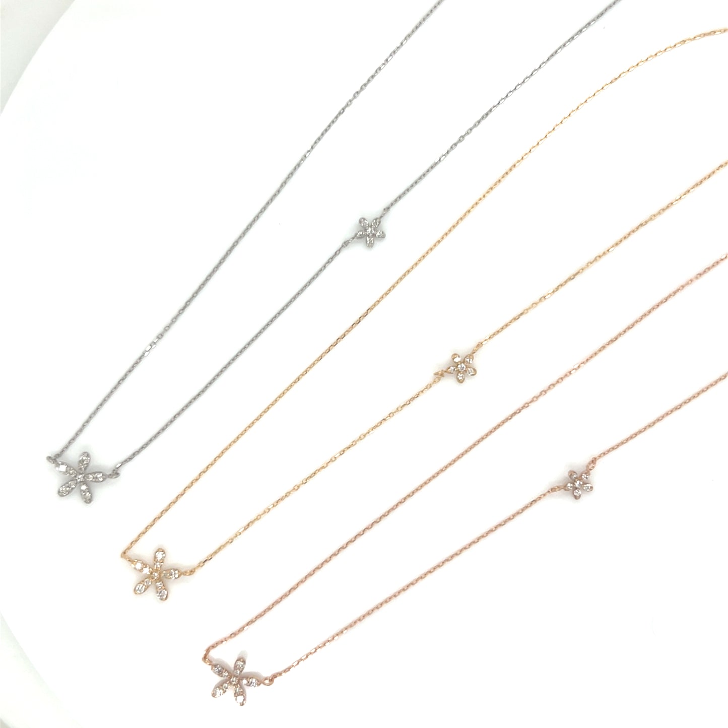 Duo Floral Necklace 0.08/0.03ct