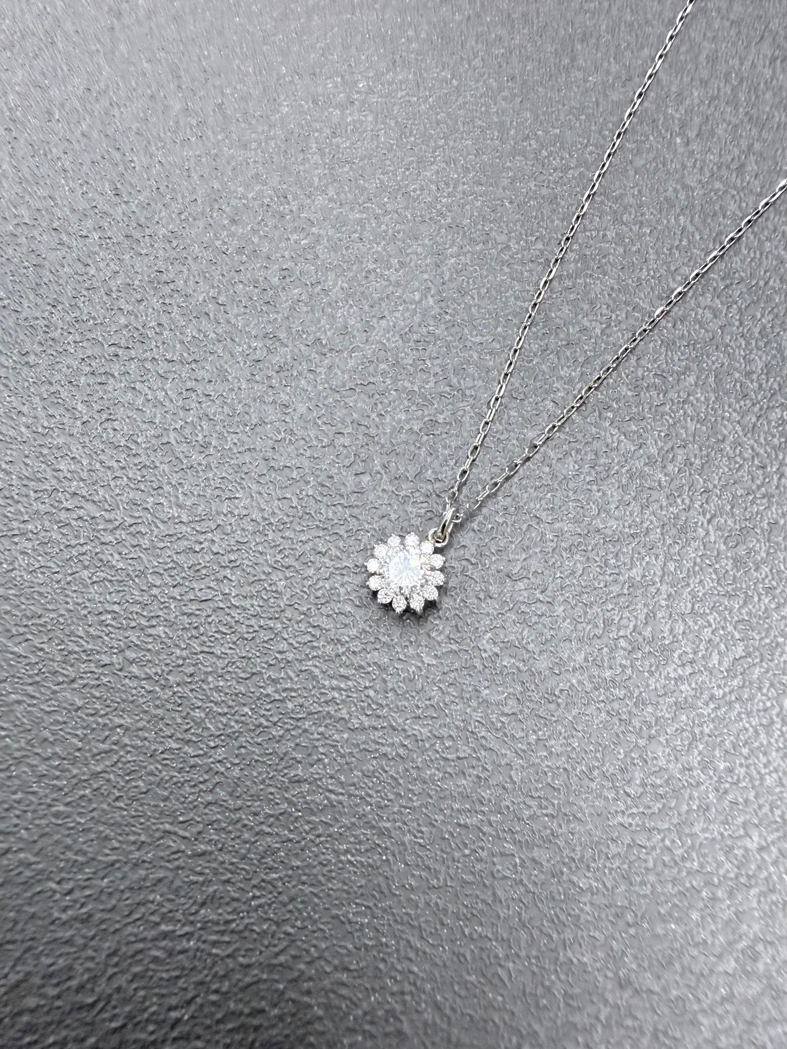 CGL Sunflower Necklace 0.2ct - JMW Jewelry Wholesale