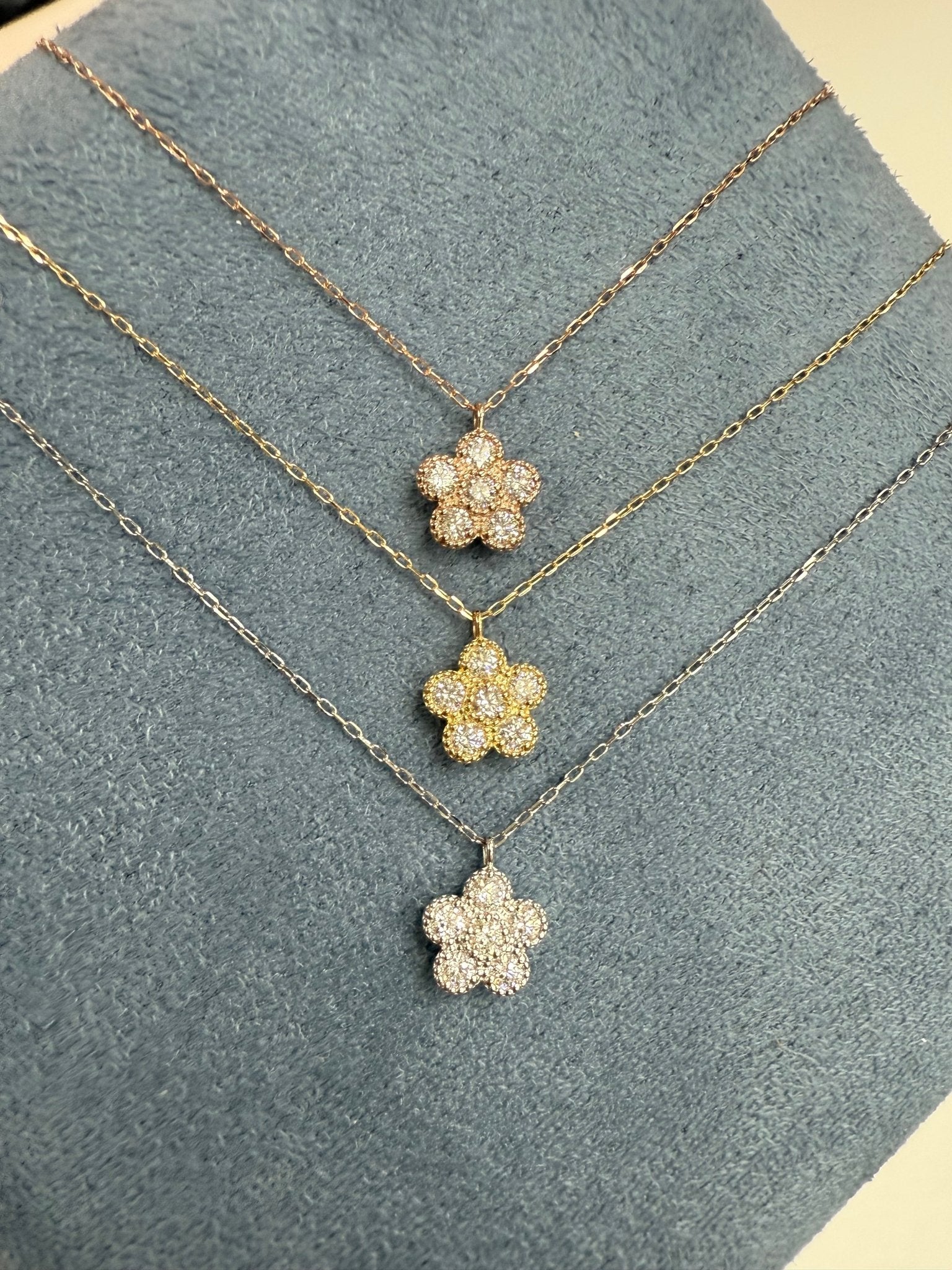 HC 5 Petals Flower Necklace 0.18ct - JMW Jewelry Wholesale