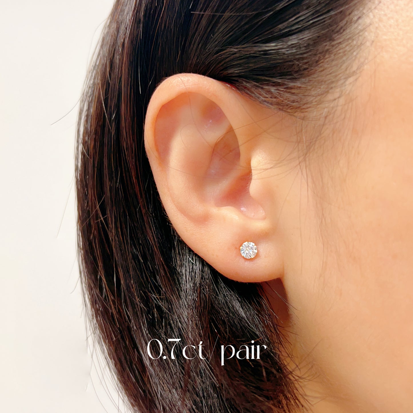 Single Dia Earrings 0.7ct