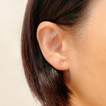 Single Dia Earrings 0.1ct
