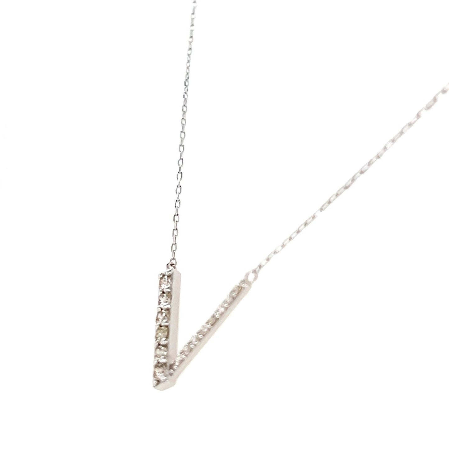 V shape Necklace 0.2ct