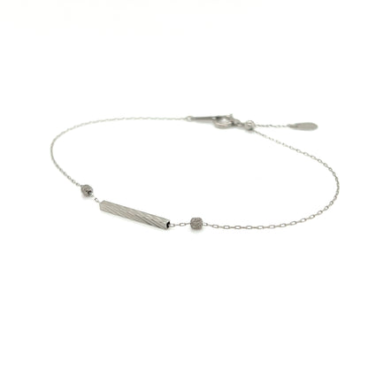 Gold Line Single Movable Bracelet