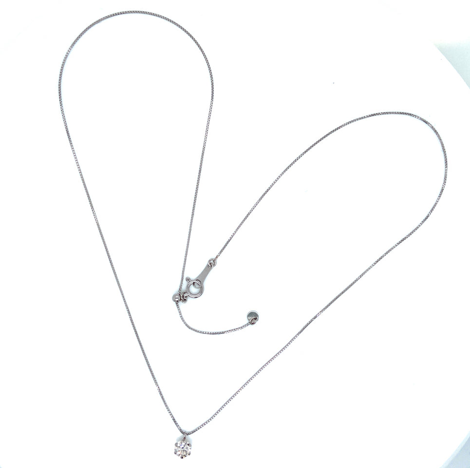 Single Dia Necklace 0.3ct