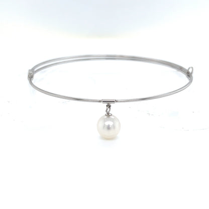 Single Akoya Pearl Wire Bangle 6.5mm