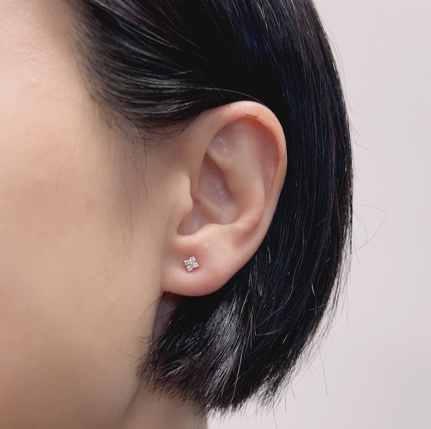 Four Petal Tip Flower Earrings 0.16ct